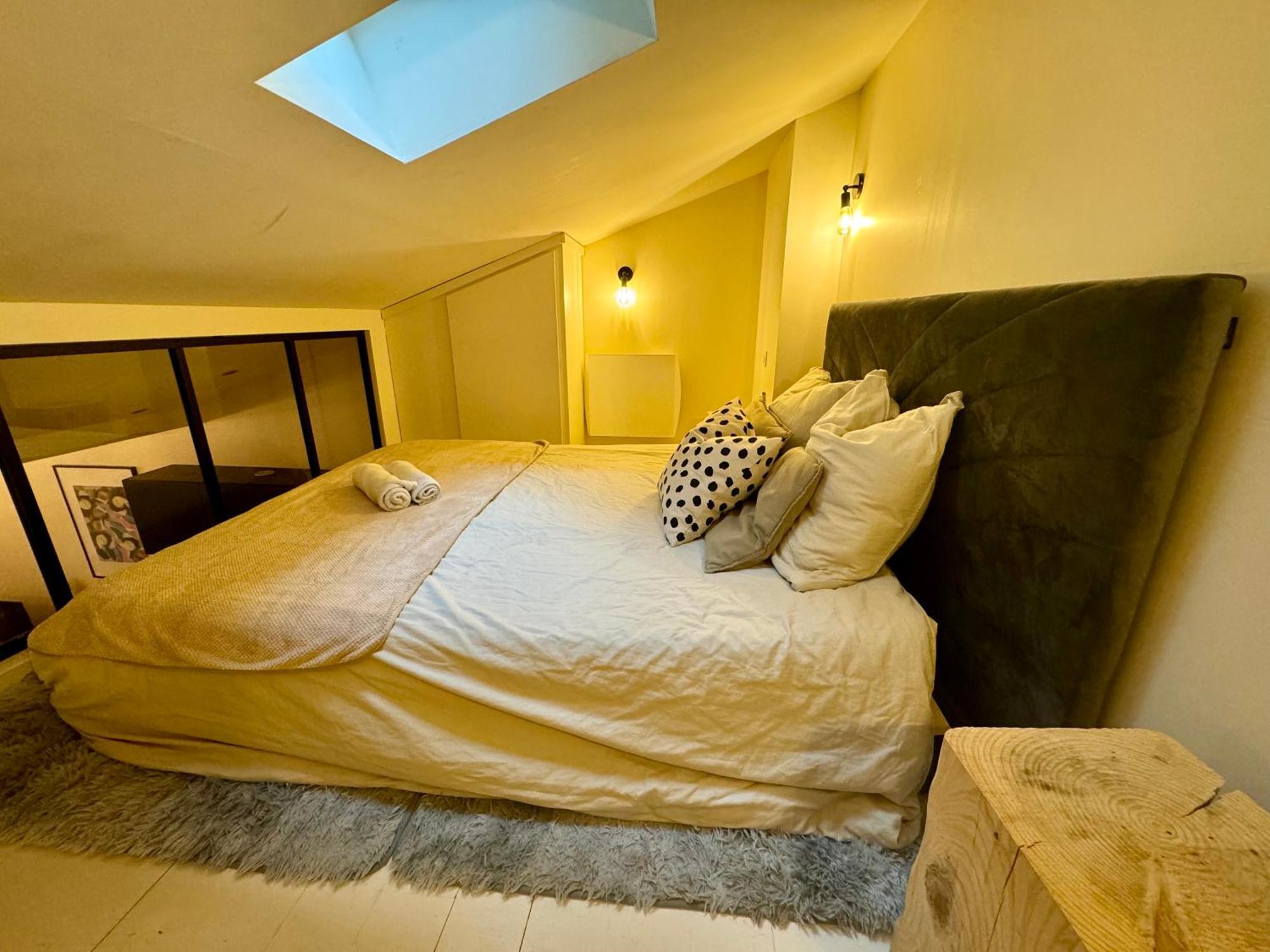 Suite Cittrine Lyon Exteriör bild