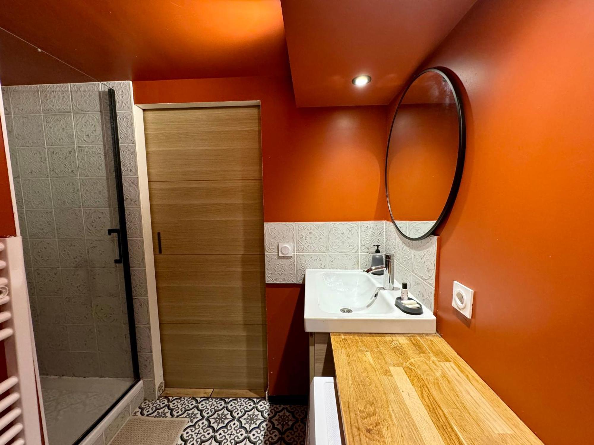 Suite Cittrine Lyon Exteriör bild